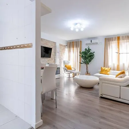 شقة Triana Maestro Deluxe By Valcambre إشبيلية